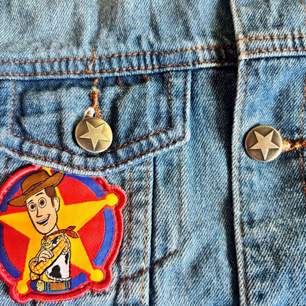 Disney Pixar Toy Story Woody denim jacket. size5-6 - Picture 8 of 12